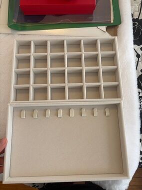 Neutral Velvet Jewelry Organizer Tray with Ring & Necklace Slots